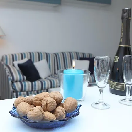 Emma's House * 切法卢