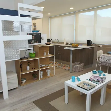 Emma's House * 切法卢