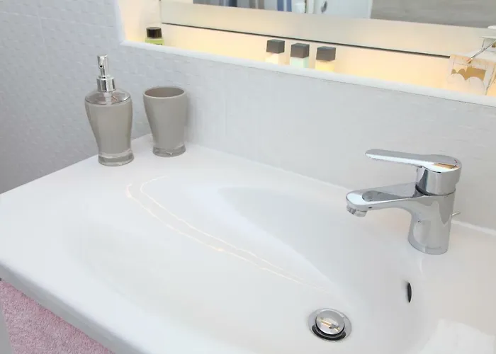 Апартаменты Emma's House *