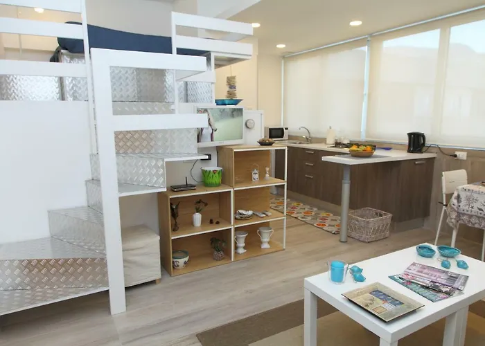 Апартаменты Emma's House *